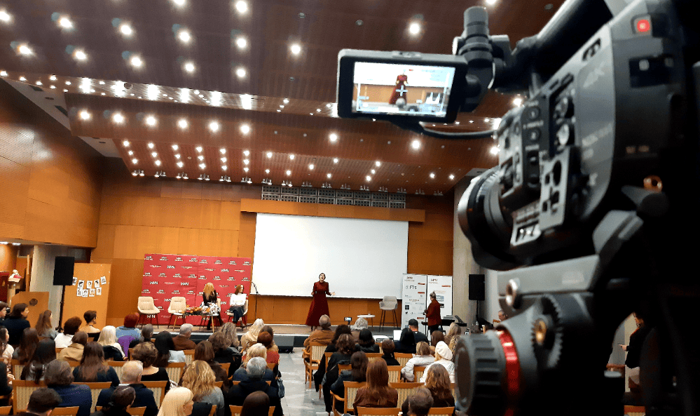 Womenale Βιντεοσκόπηση